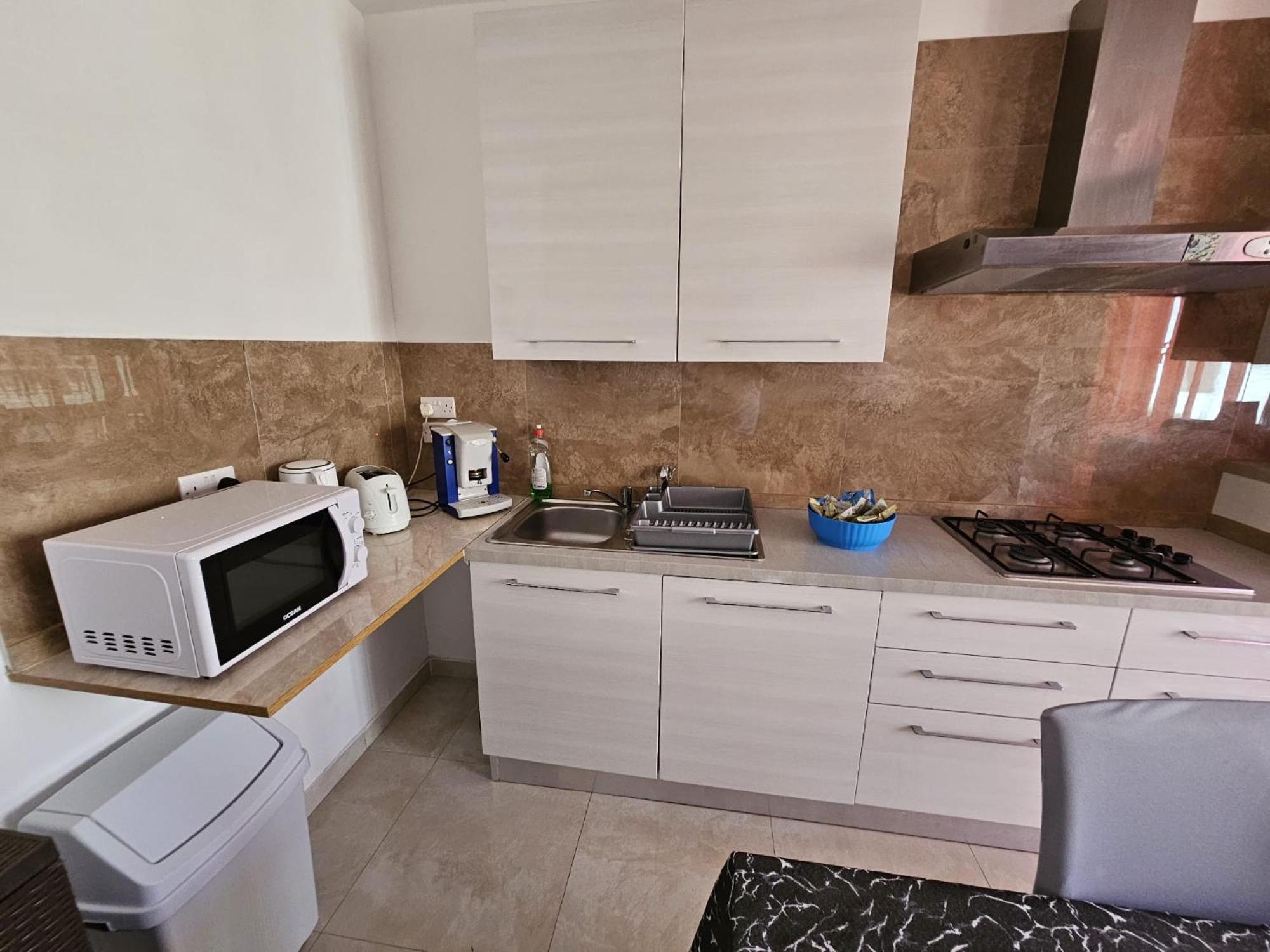 Modern Three Bedroom Apartment In Center Bugibba Сент-Полс-Бей Екстер'єр фото